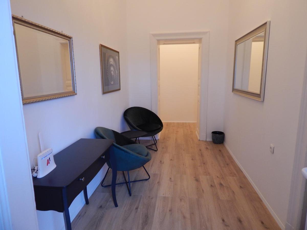 Gold Rooms And Suite Риека Экстерьер фото
