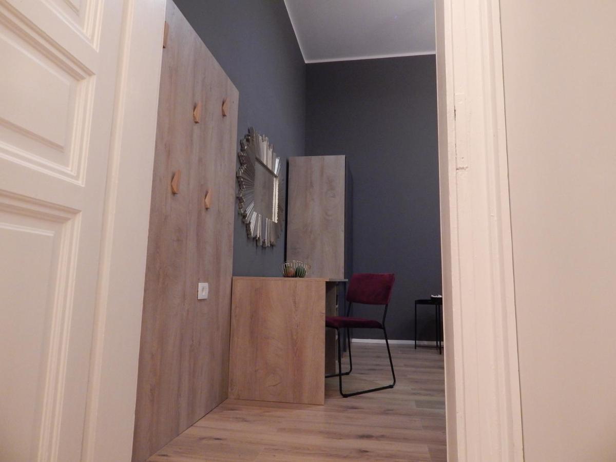 Gold Rooms And Suite Риека Экстерьер фото